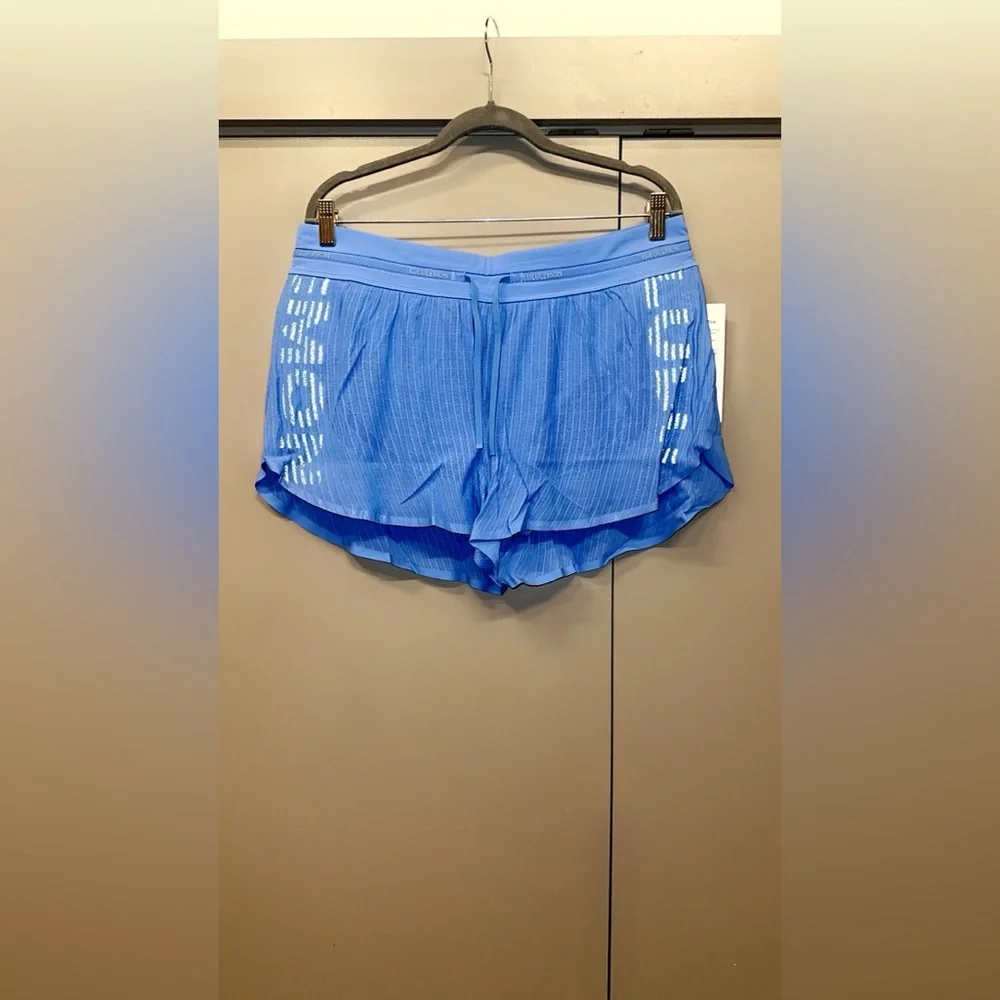 NWT Lululemon Fast and Free Airflow MR Run Short 3” - Picture 3 of 5